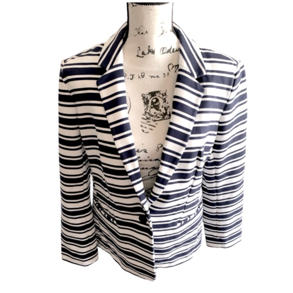 Express White and Navy Blue Striped Jacket Blazer - Picture 3 of 10